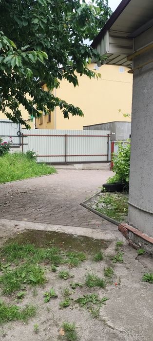 Частина будинку в центрі міста