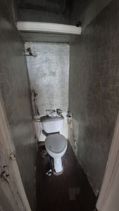 Продам 3-х кімнатну квартиру, р-н Ковельський  під ремонт