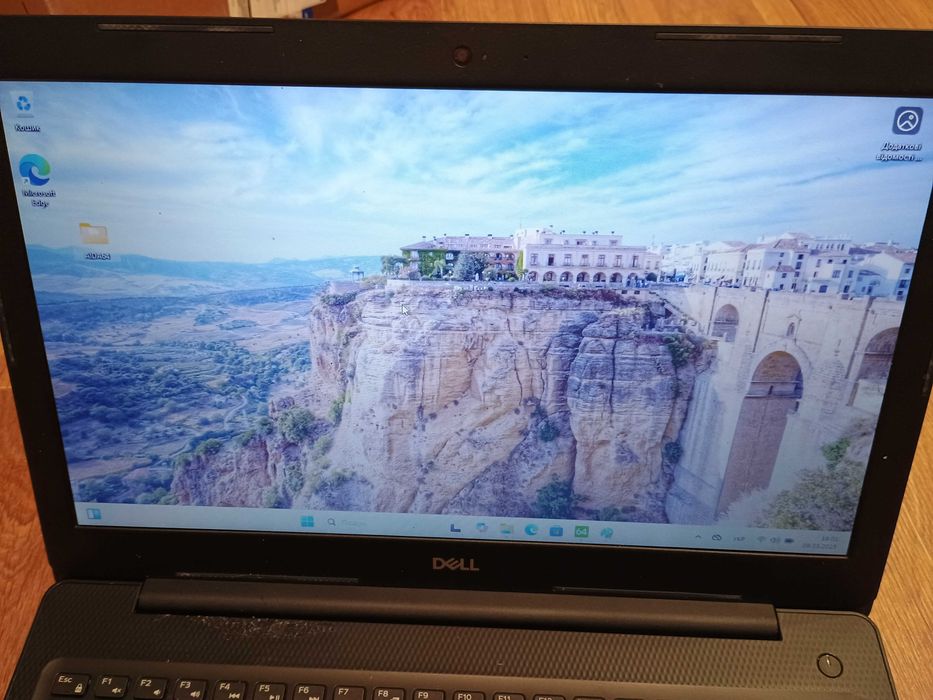 Dell Inspiron 3593 i3 1005g1\8gb ddr4\128 SSD як новий