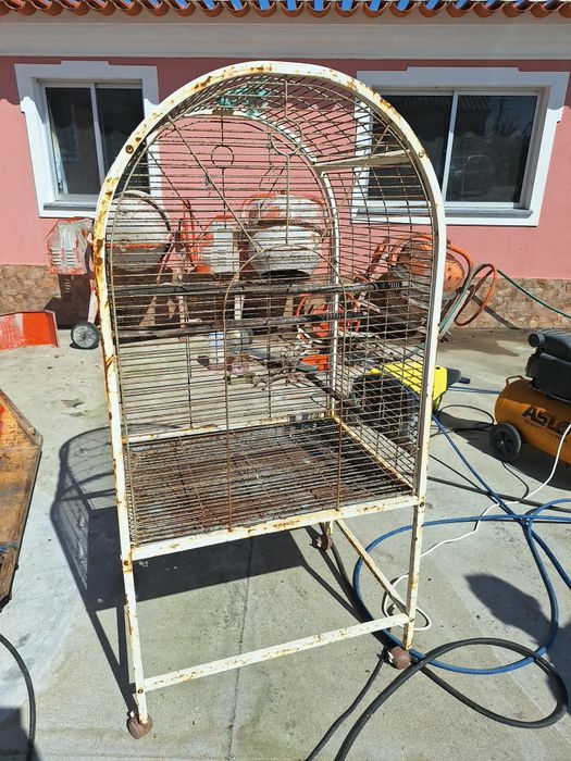 Gaiola p/ aves grandes