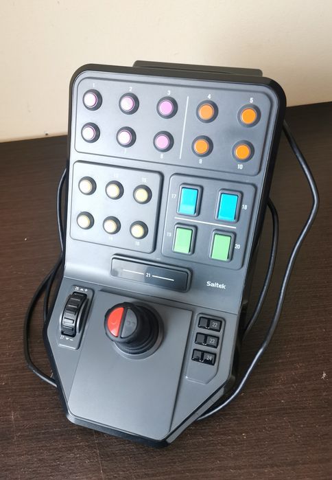 Logitech G Saitek джойстик панель farming simulator snowrunner