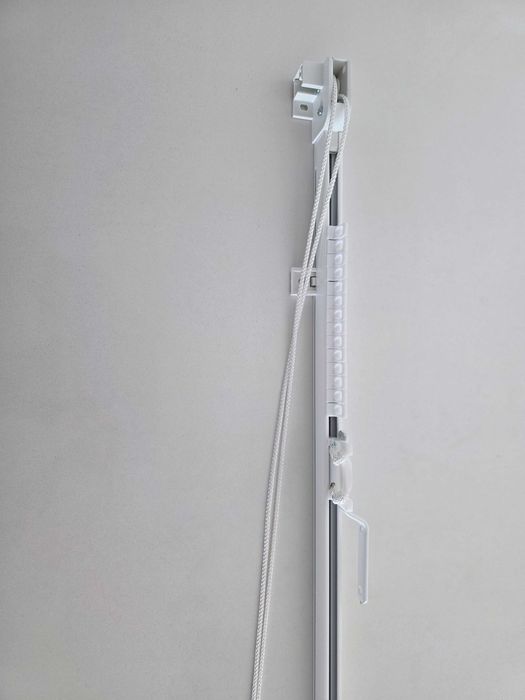 Calhas Cortinas Brancas - Excelente Estado