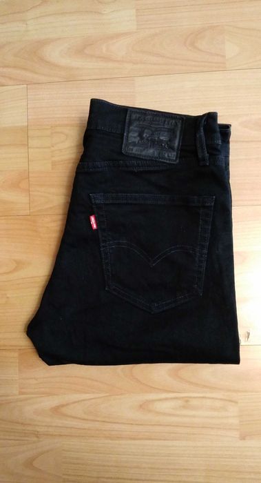 Класичні, прямі джинси Levi's. Оригінал