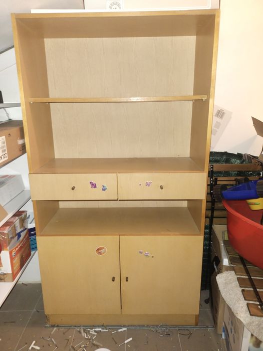Szafka wysoka (biblioteczka) używana