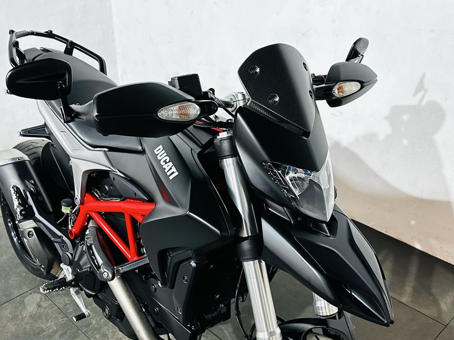 Ducati Hyperstrada 820 ABS мото з європи (8300$)