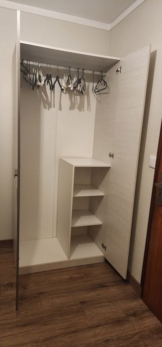 Quarto para arrendar