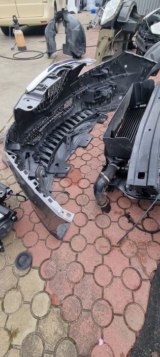 Przód kompletny maska zderzak lampy pas Lancia Delta III Diesel