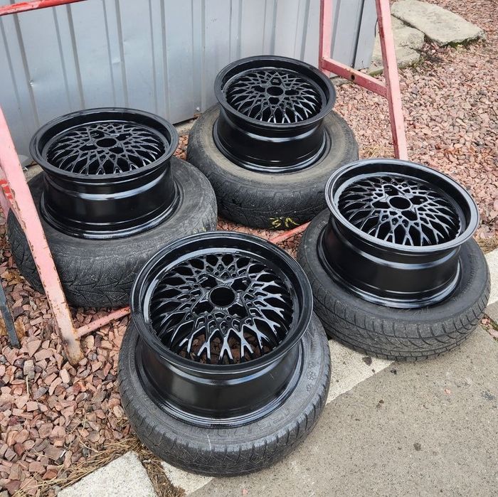 R15, 4x108, Eta Beta Lucy 4C 7J x 15H2 ET42