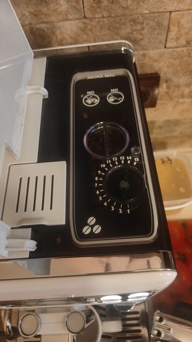 Кавоварки Saeco Delonghi