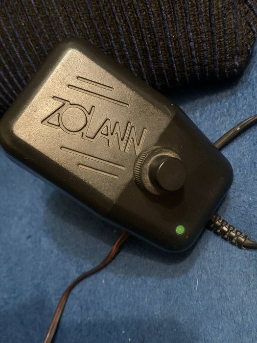 Блок питания 2 шт. OEM AA-091abm9V/1Amp и Zolann reg-2 2-12V/100mA.