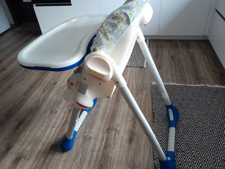 Крісло для годування