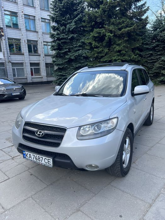 Hyundai Santa Fe 2008 • 2.2 CRDI Diesel • Механіка • 7 місць Full