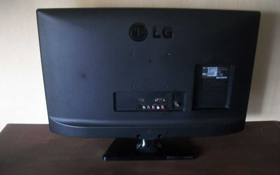 Tv Led LG 28MT47D-PZ Como nova
