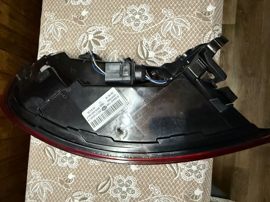 Задні ліхтарі Ауді А4Б9, дорест ,Америка, седан