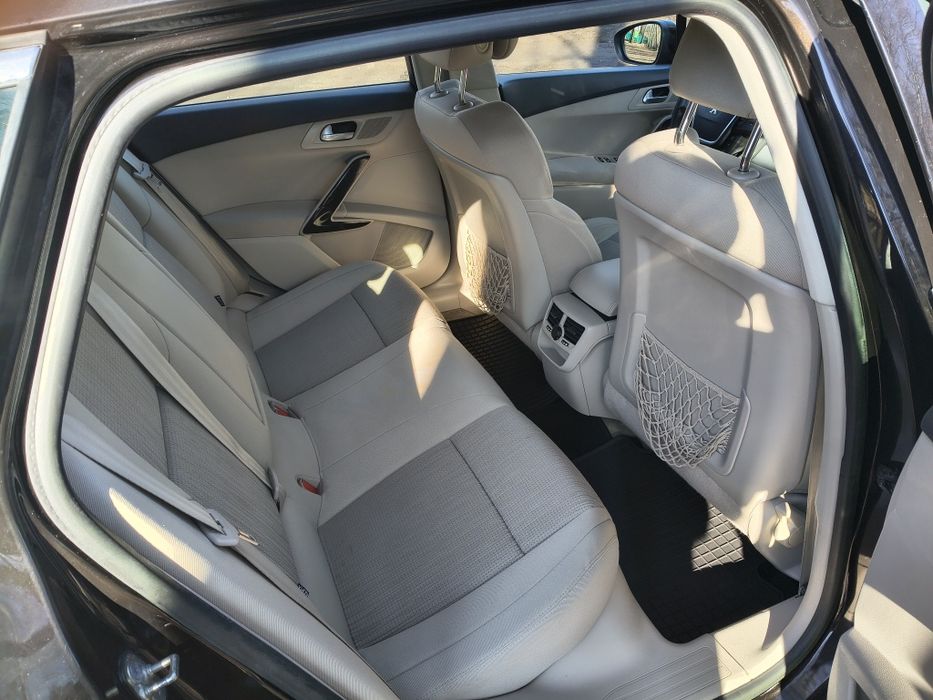 Peugeot 508sw Allure automat 205tys.