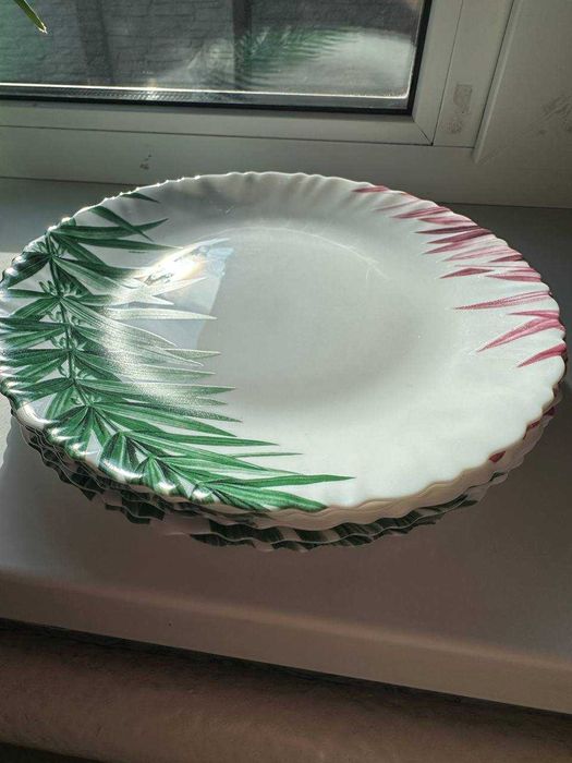 Тарелки Luminarc диаметр 27 см  6 шт