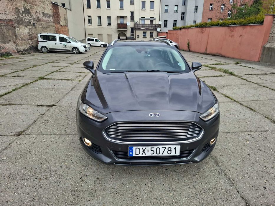 Auto Ford Mondeo