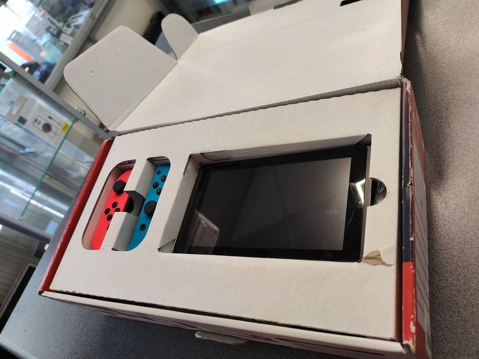 W2//Nintendo/ Switch Zestaw/ Szczecin