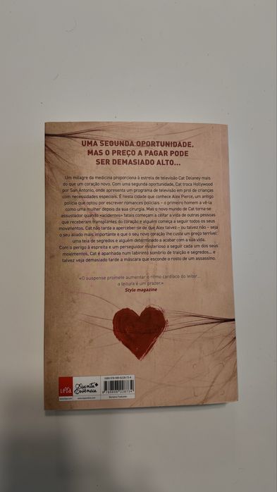 Livro “Obsessão” de Sandra Brown