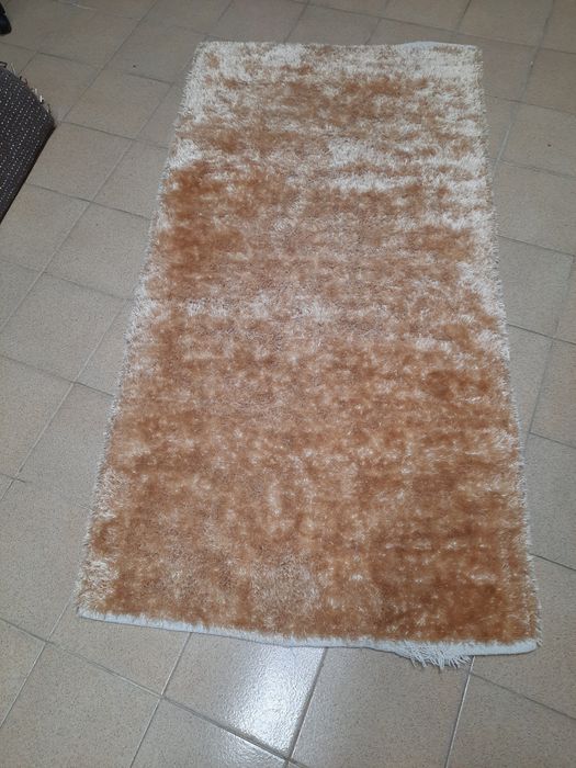 Tapetes, carpetes, passadeiras