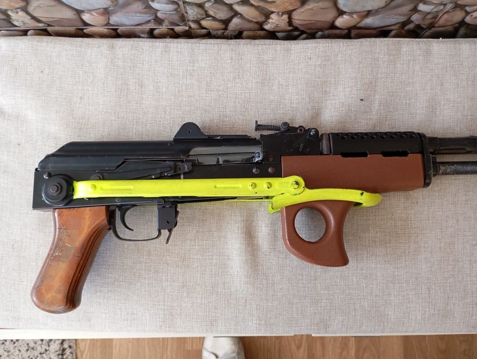 Airsoft ak classic army com guarda maos em 3d