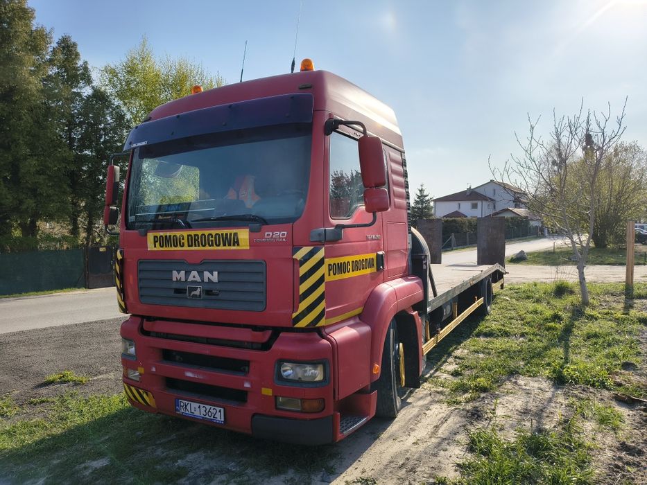 Mam TGA 18.390 pomoc drogowa autolaweta laweta