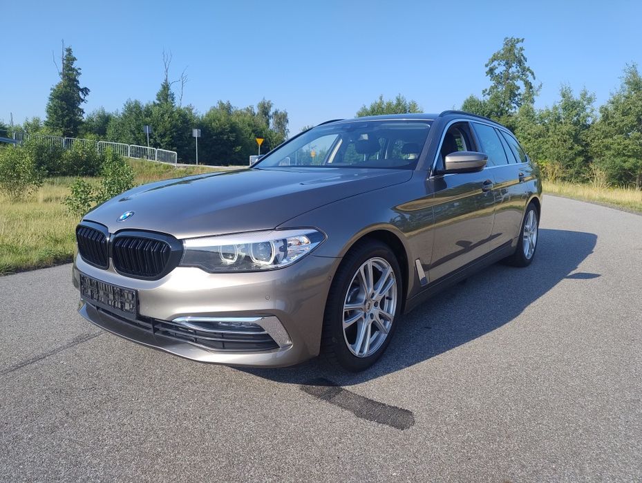 BMW G31 2.0D 190KM LUXURY Ładowarka indukcyjna Kamera Cof Elektryczna klapa Elektryczne fotele Skóra