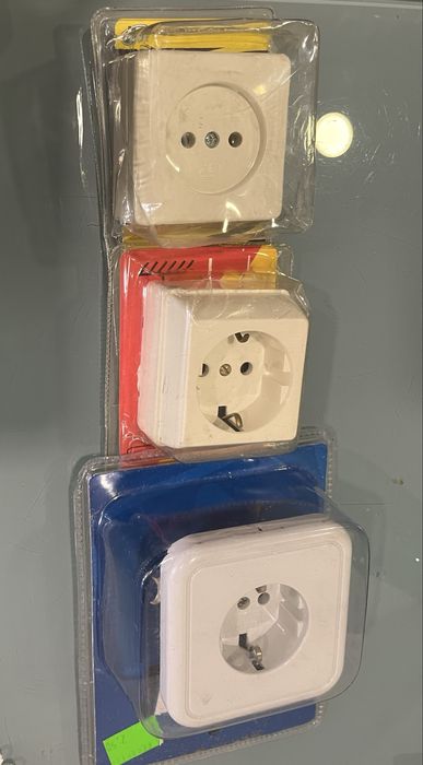 Tomadas Elétricas64729834840067121