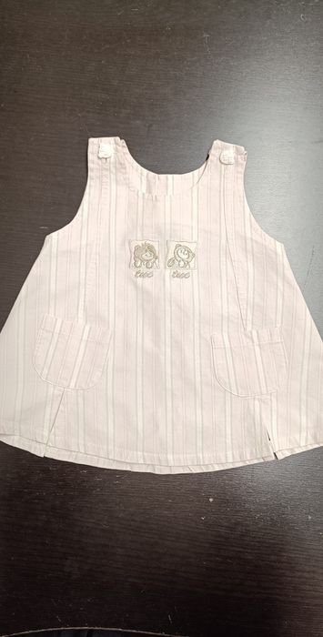 Saia de menina, marca Tuc Tuc. 100% algodão . 6 meses