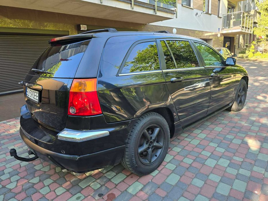 Chrysler pacifica