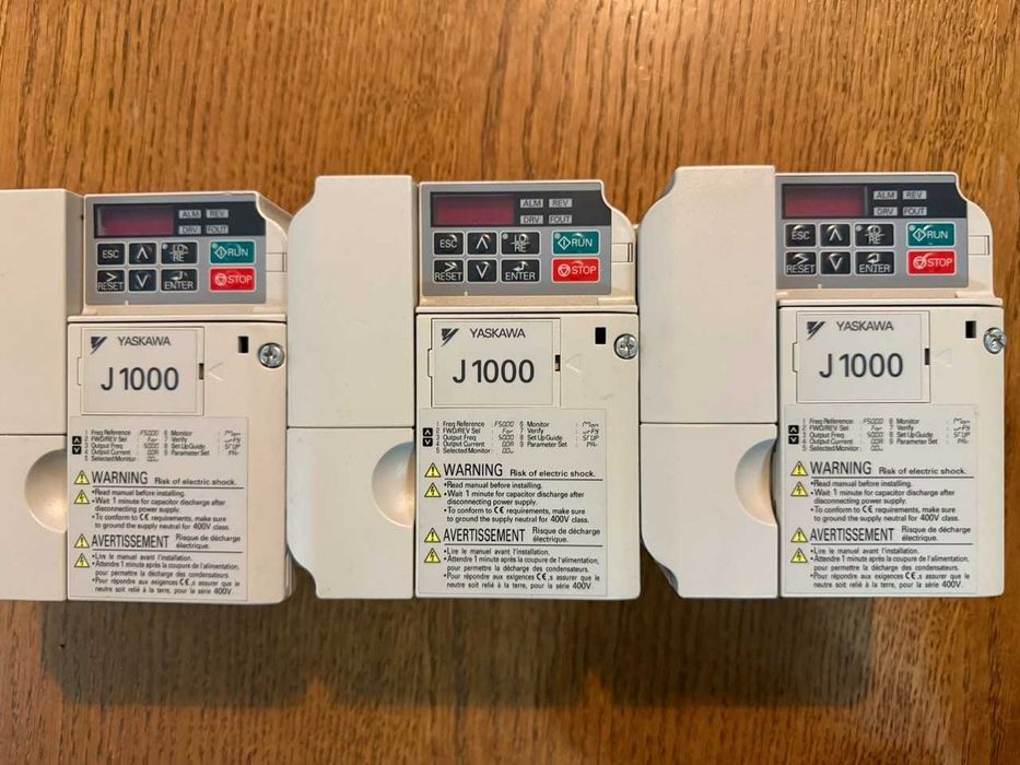 Falowniki , przemienniki częstotliwości Yaskawa J1000, model CIMR-JC4A0001BAA | Szczecin
