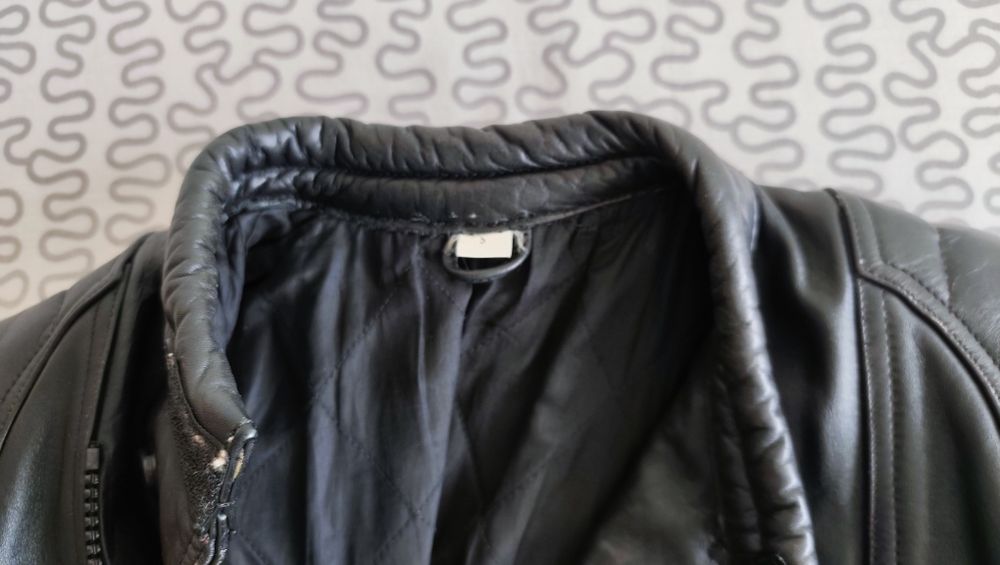 Casacos em pele genuína