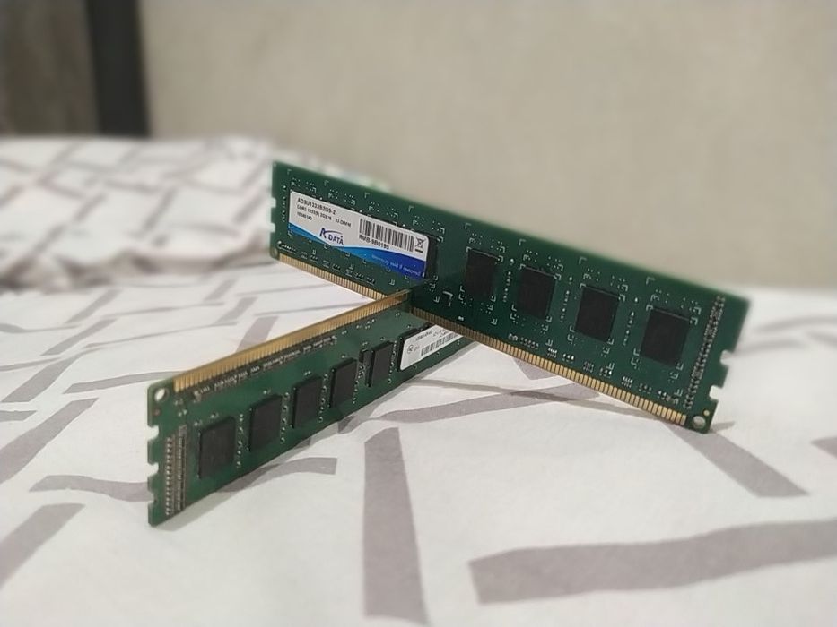 Оперативна пам'ять 4gb 1333