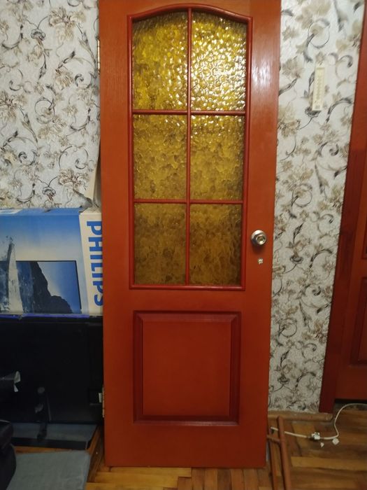 Межкомнатные двери 200×70см. Б/у. С наличниками. Цена-800грн.