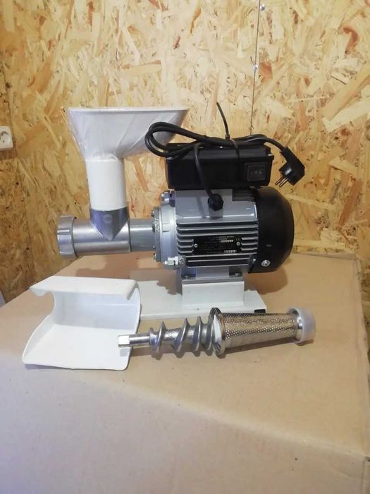 Соковыжималка шнековая с мясорубкой 2 В 1 пресс томатный ТШМ-2М