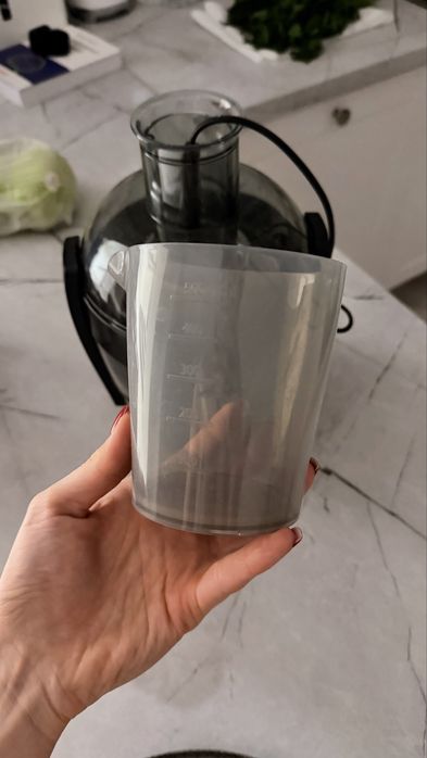 Соковитискач PHILIPS