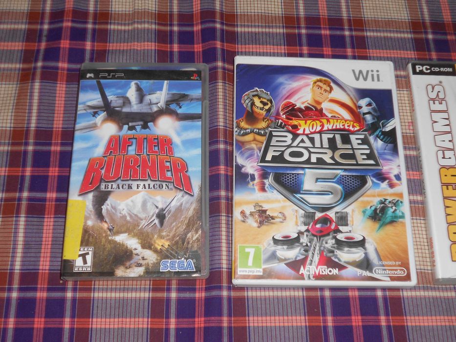 Capas jogos Wii PSP PC