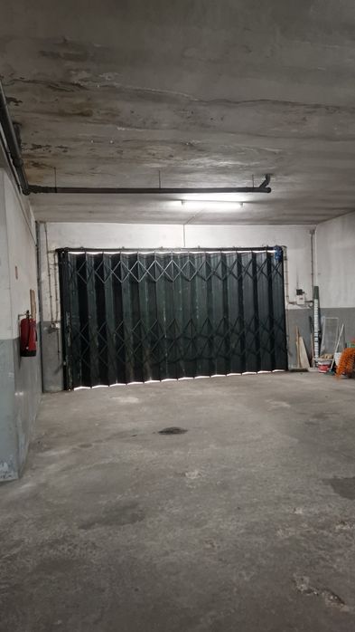 Garagem fechada Ermesinde