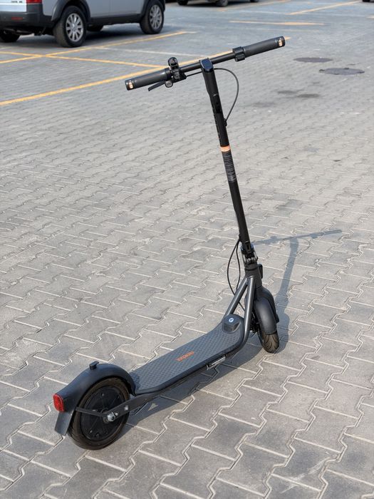 Ninebot Kickscooter F2