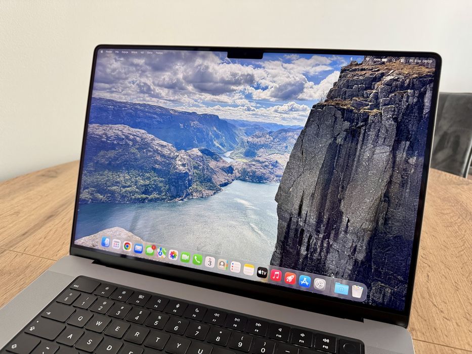 Macbook Pro 16 M2 Pro 2023