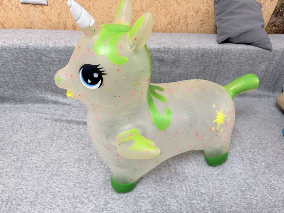 Продам  детские игрушки