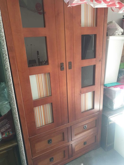 Armário / Vitrine Rústica Moviflor em Madeira Maciça – Estado Ótimo