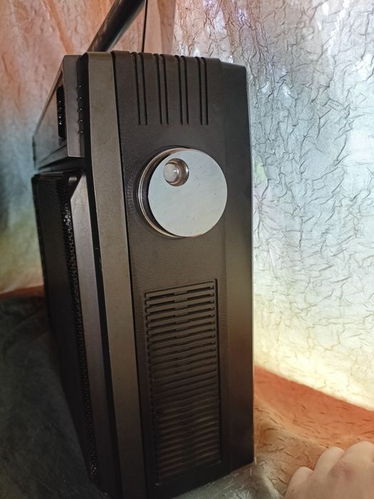 Trident CX-463N Głośnik/Radio kasetowe 1982r