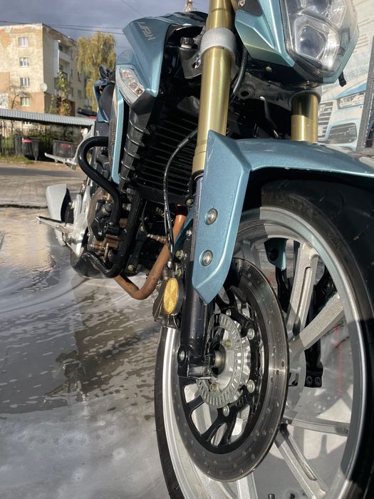 Мотоцикл Lifan Kp250