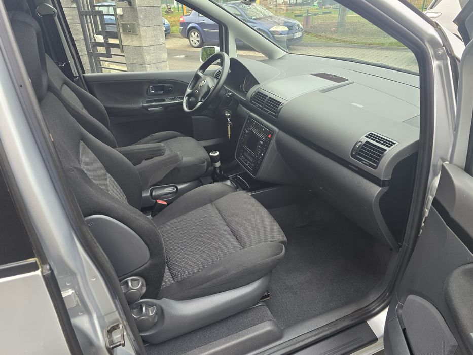 2007/2008r  1.9 tdi 7foteli