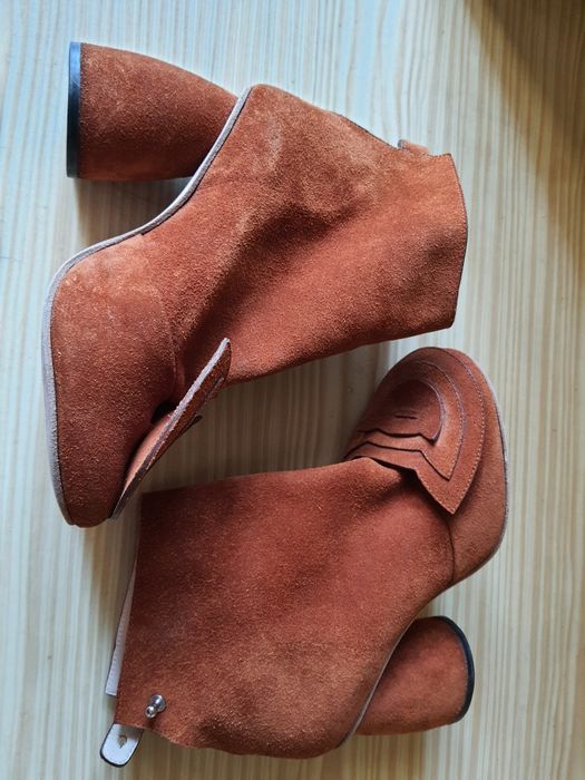 Продаю замшеві ботильйони дизайнерки Sneshana Nekh, розмір 39