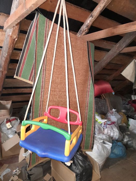 Продам гойдалку дитячу