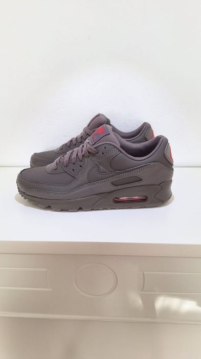 Кросівки Nike Air Max 90 ESS+, US8 EU 41 26cm IH2063 201