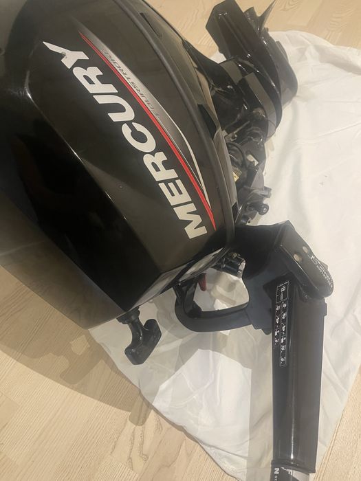 Мотор лодочний двигун Mercury9.9 2022p