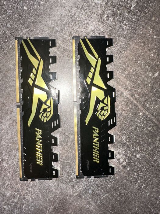 Оперативна памʼять Apacer Panther 2x8gb DDR4